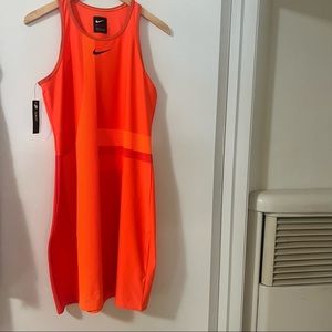 BNWT Nike womens orange dress size medium 8